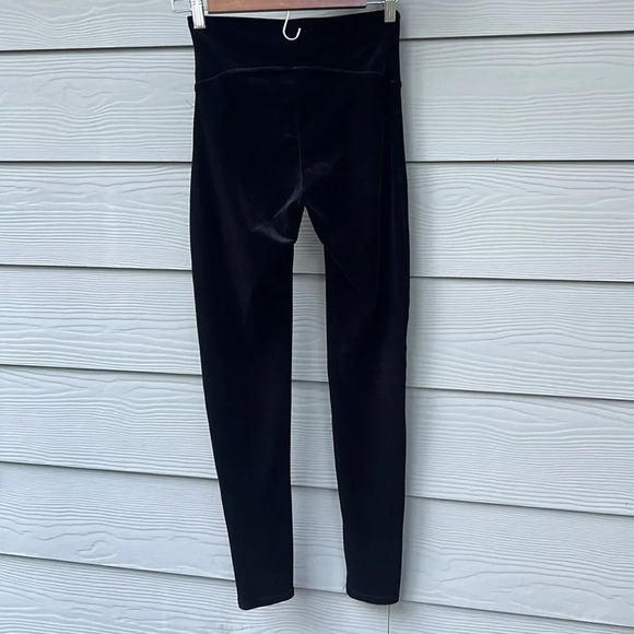 Spanx Women's High Waisted Black Pull On Velvet Slimming Leggings size Small - Picture 5 of 10